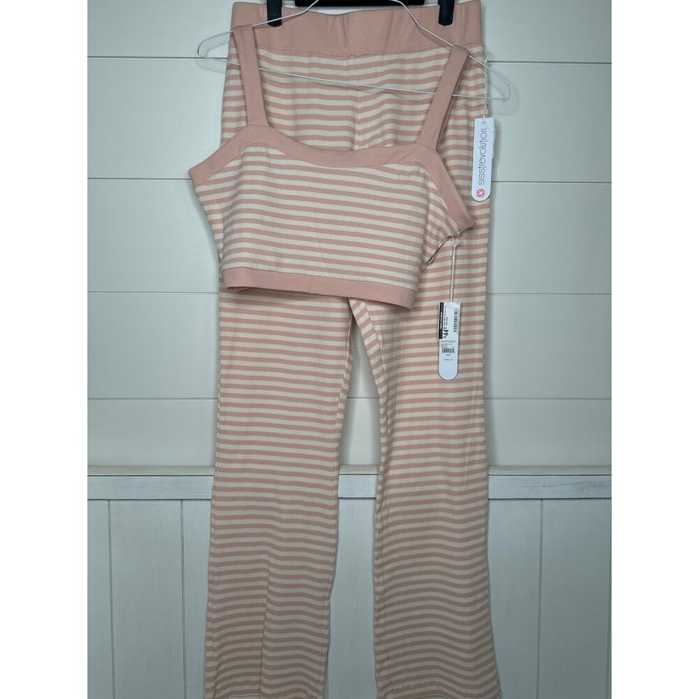 SISSTREVOLUTION 2 Piece Pink/Cream Pants & Cropped Tank NEW w/Tags Size Large